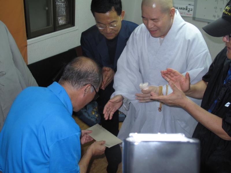 2011.08.17_달팽이마을 위문2